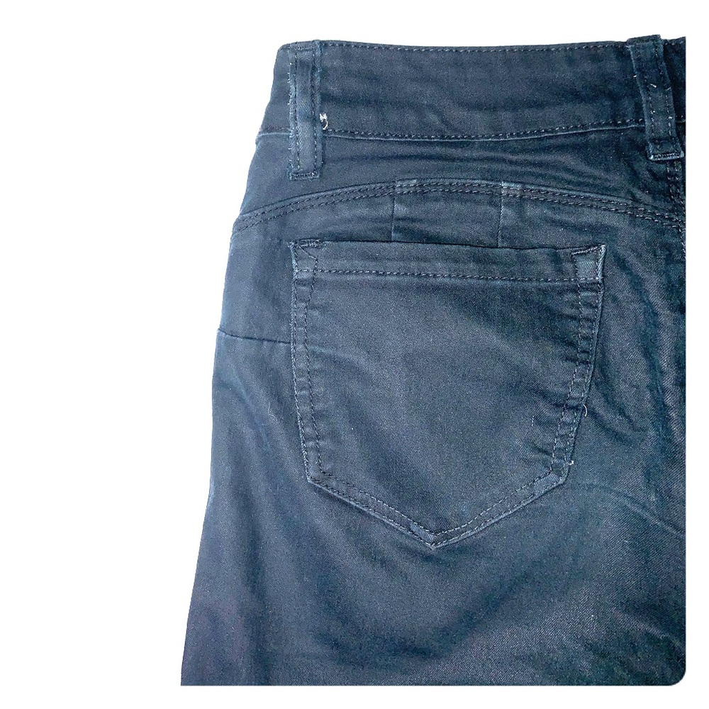 Black wax jeans //